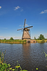 Olanda, Canali e Mulini a vento a Kinderdijk