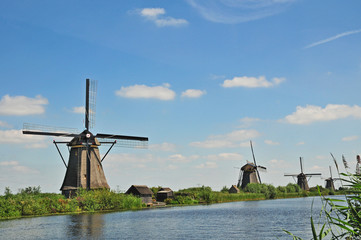 Olanda, Canali e Mulini a vento a Kinderdijk