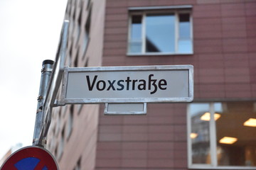 Straßenschild Voxstraße