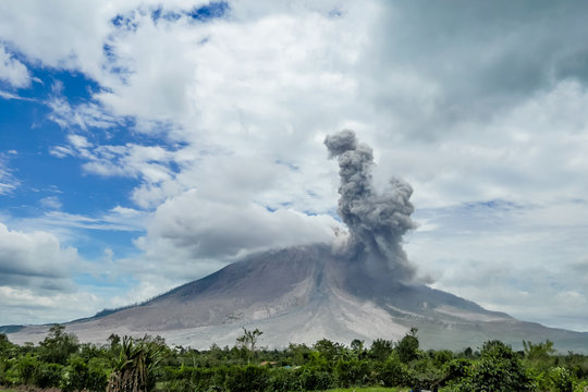 Eruption of volcano. Sinabung, Sumatra, Indonesia. 28-09-2016