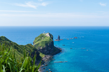 北海道の積丹半島の先にある神威岬の風景です。 © 仁志 茨木