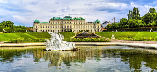 Belvedere palace and garden in Vienna, Austria - obrazy, fototapety, plakaty