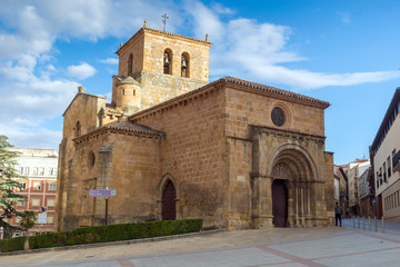 Fototapeta na wymiar Church, Soria