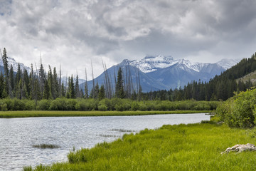 Fototapeta na wymiar Vermillion Lakes and Rocky Mountains - Banff National Park, Cana