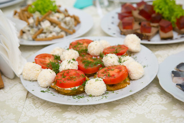 Salad of tomatoes, peppers and cheese
