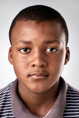 Obraz premium afrykańska twarz chłopca