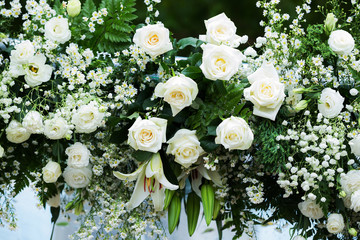 Obraz na płótnie Canvas Beautiful flowers background for wedding scene and event