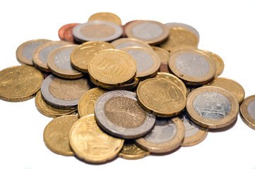 Euro Münzen isoliert auf weißen Hintergrund 