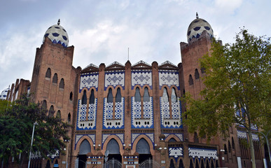 Plaza de toros, construcción antigua, arquitectura, corrida de toros, toreros, matadores de toros,...
