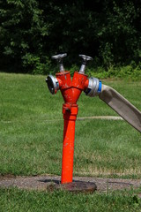 Roter Hydrant, Zapfstelle, Wasserstelle