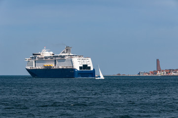 Schiff Oslofähre in der Aussenförde Laboe querab