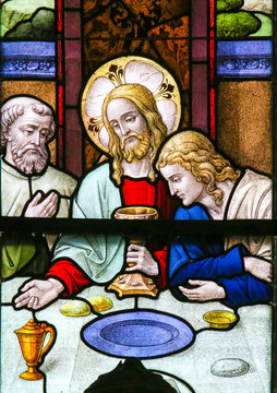 Jesus at Last Supper on Maundy Thursday - Stained Glass in Meche