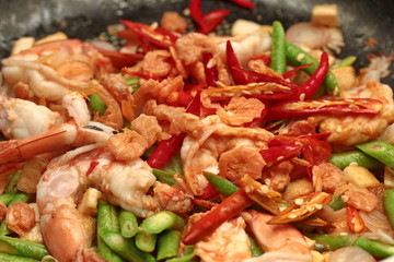 Hot cooking home made,fried macaroni with shrimp , call Pad Thai Macaroni in Thai .

