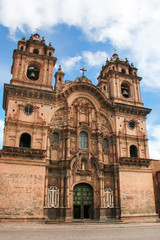 Fototapeta na wymiar Iglesia de la Compania de Jesus on Plaza de Armas in Cusco, Peru