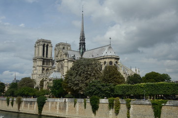 Notre Dame Cathedral with river view
