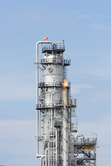 Petrochemical oil refinery