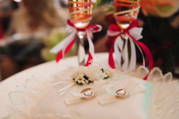 Fototapeta na wymiar Wedding details - wedding rings