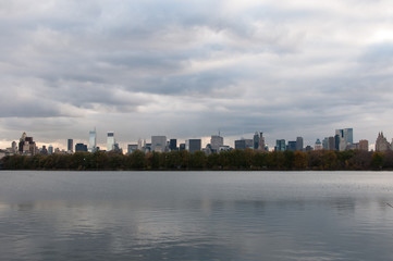 Obraz premium Inner New York skyline viewed from Central Park