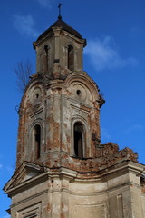 Fototapeta na wymiar Holy Trinity Catholic church -Belarus.