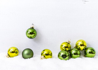 Grüne Christbaumkugeln