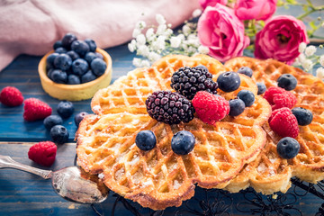 Waffeln mit Beeren