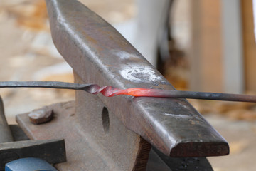 Hammer anvil