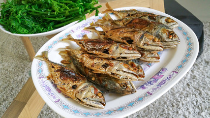 mackerel Fry and vegetables Recommended dishes in Thailand