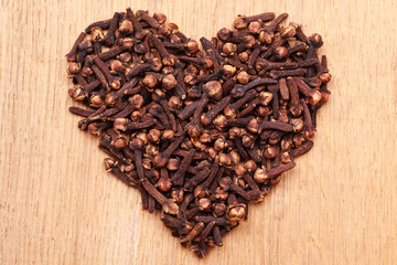 Heart form made from spice cloves