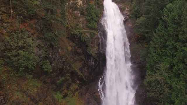 Slow Floating Aerial Revealing Pacific Northwest Landmark Waterfall