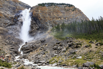 Takakkaw falls