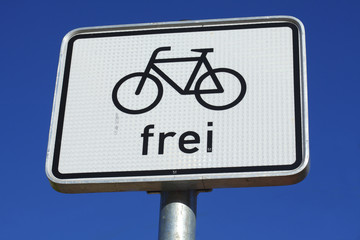 Verkehrsschild  Fahrradb frei