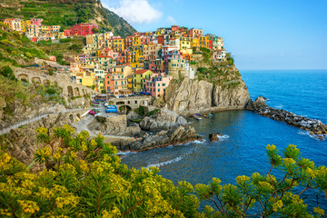 Fototapeta na wymiar Colorful town on the rocks, Cinque Terre, Liguria, Italy
