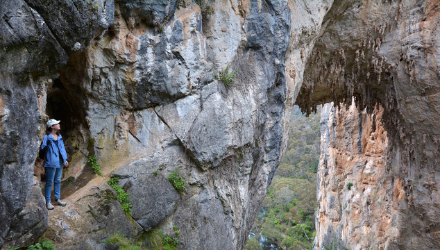 Person Looks At Carlotta Arch Jenolan Caves Blue Mountains New S