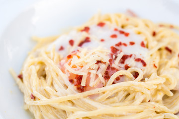 spaghetti carbonara