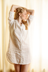 Fototapeta premium girl in white shirt
