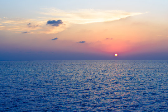 Maldive Islands. Impressive pictures of nature. Sunset over the Indian Ocean.