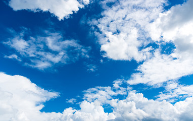 Naklejka na ściany i meble clouds in the blue sky of Thailand