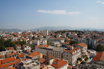Ausblick von der Kirchturmspitze auf Split