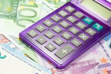 Taschenrechner und Bargeld