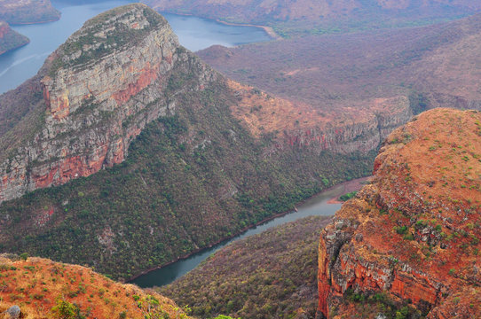 Sudafrica, 01/10/2009: vista del Blyde River Canyon, nella provincia dello Mpumalanga, uno dei più grandi canyon della Terra e una delle grandi meraviglie della natura del continente africano