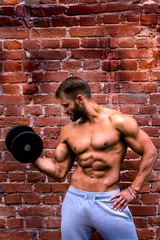 Fototapeta na wymiar Male bodybuilder