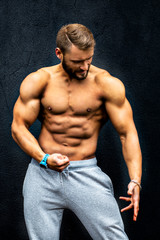 ..bodybuilder on a black background .