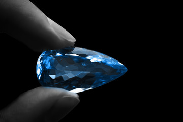 zafiro azul rubi gema agua marina diamante azul aqua blue diamond ruby gem Sapphires