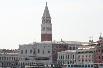 Fototapeta premium Venedig, Markusplatz, Campanile