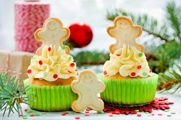 Christmas cupcakes