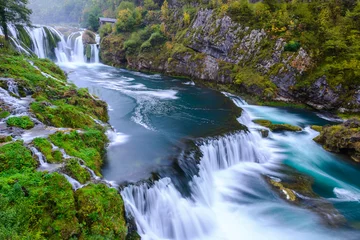 Türaufkleber Wasserfall von Strbacki Buk am Fluss Una in Bosnien und Herzegowina © Noradoa