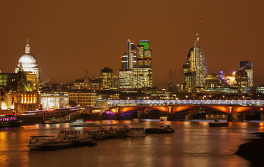 Obraz premium London skyline at night