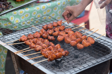 charcoal grill chicken skewer barbecue