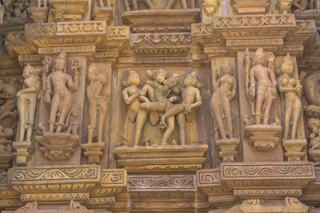 カジュラーホー遺跡のエロチックスカルプチャー