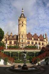 Fototapeta na wymiar Orangery and Schwerin Castle with shell fountain in Schwerin, Mecklenburg Vorpommern Germany